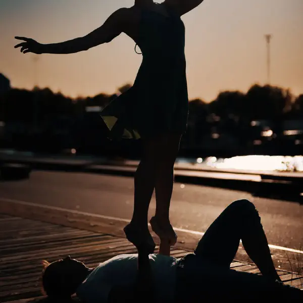 acrobatics image from instagram