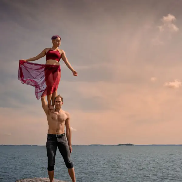 acrobatics image from instagram