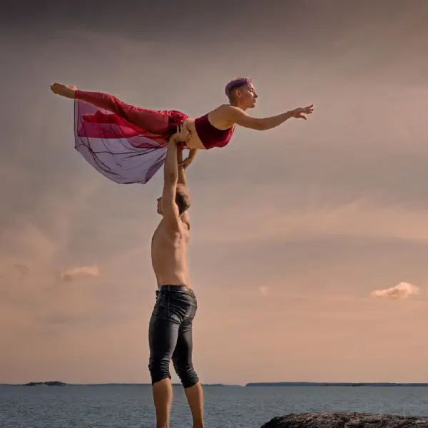 acrobatics image from instagram